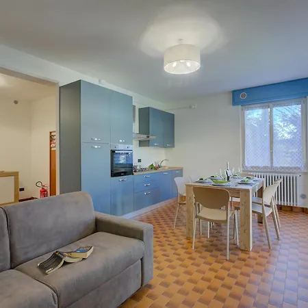 Apartament Diana & Family House - Happy