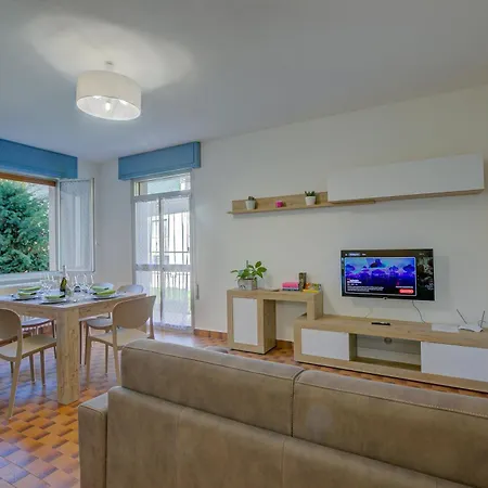 Diana & Mark Family House - Happy Rentals