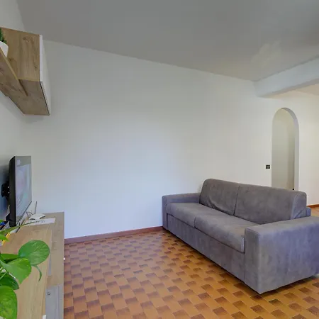 Diana & Family House - Happy * Vobarno